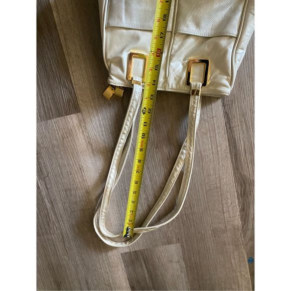 Dawli 100% Leather Cream Gold Hardware Snakeskin Shoulder Bag Purse - Picture 3 of 15